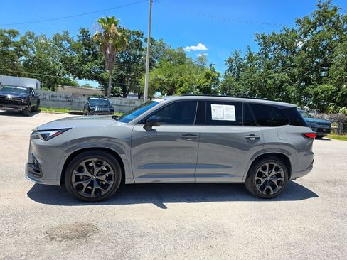Used 2024 Lexus TX 500h AWD w/ Technology Package image 3
