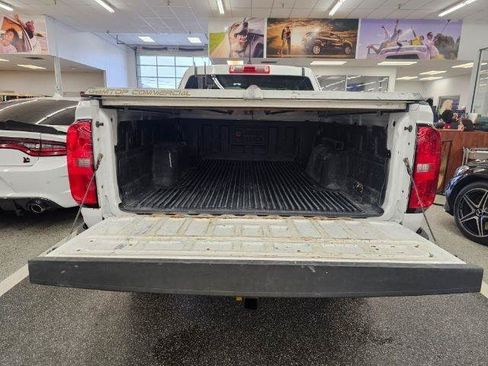 Used 2015 Chevrolet Colorado W/T RWD image 28