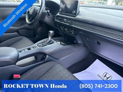 Used 2025 Honda HR-V Sport image 19