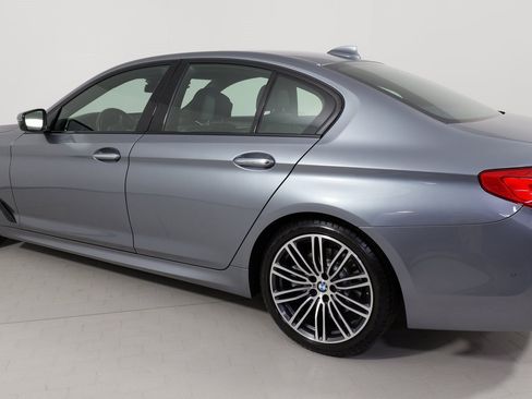 Used 2018 BMW 530i xDrive w/ M Sport Package image 33