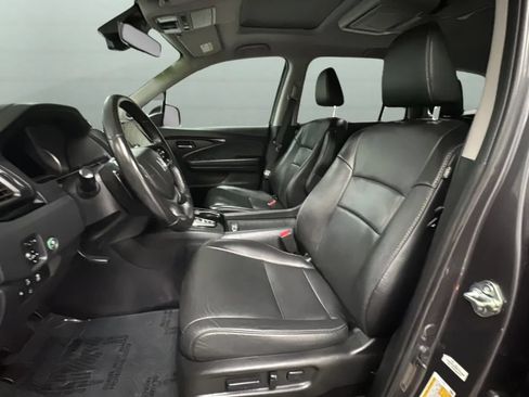 Used 2019 Honda Pilot Touring image 20