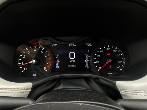 Used 2025 Jeep Compass Limited AWD/4WD image 40