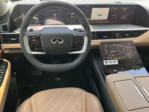 New 2027 INFINITI QX80 Luxe RWD image 10