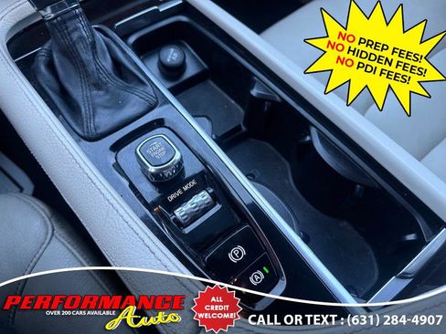 Used 2019 Volvo XC90 T5 Momentum w/ Protection Package image 13