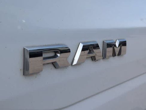Certified 2019 RAM 1500 Big Horn AWD/4WD image 12