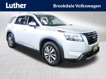Used 2022 Nissan Pathfinder SL