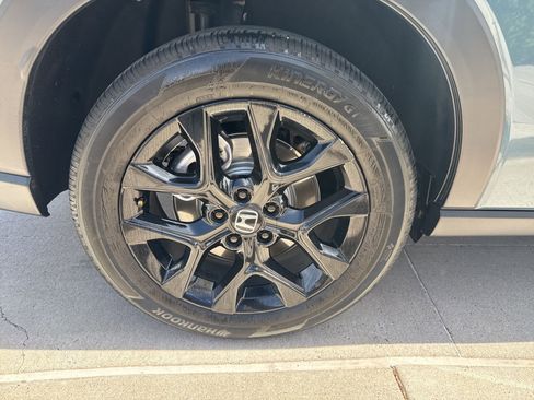 Used 2024 Honda HR-V Sport image 13