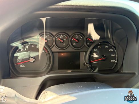 Certified 2025 Chevrolet Silverado 1500 Custom RWD image 13