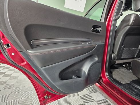 Used 2022 Dodge Durango R/T w/ Blacktop Package image 33