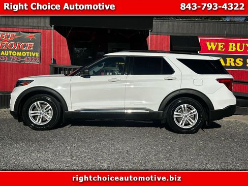 Used 2021 Ford Explorer XLT w/ Equipment Group 202A image 1