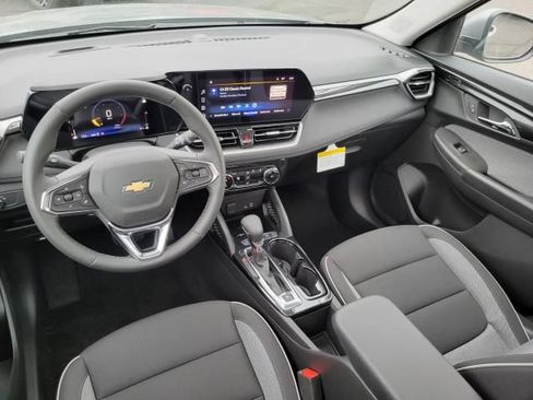 New 2026 Chevrolet TrailBlazer LT w/ Convenience Package AWD/4WD image 26