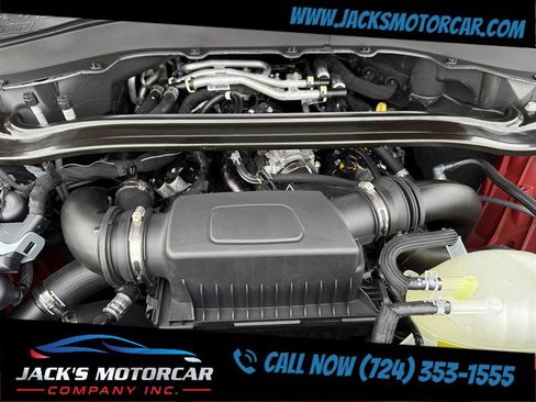 Used 2025 Ford Explorer ST image 36