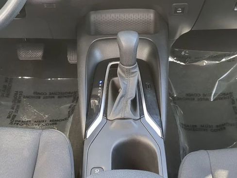 Certified 2023 Toyota Corolla LE image 18