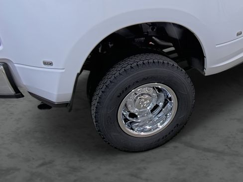 New 2026 RAM 3500 Tradesman image 12