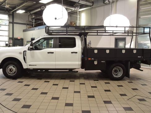 Used 2024 Ford F350 XL w/ XL Chrome Package RWD image 3