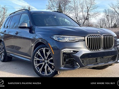 Used 2022 BMW X7 M50i w/ Executive Package image 1