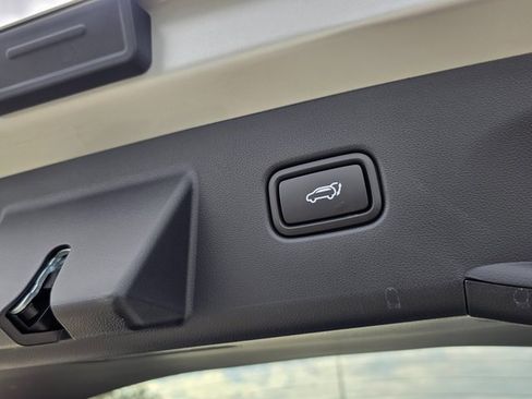 New 2025 Hyundai Tucson SEL image 12