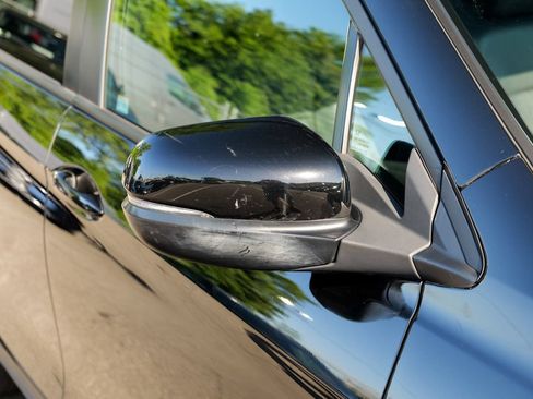 Used 2023 Honda Passport EX-L image 10