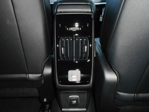 New 2026 Jeep Compass Limited AWD/4WD image 16