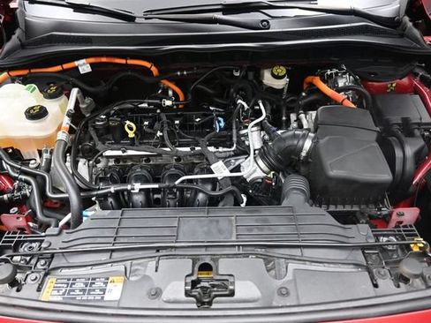 Used 2022 Ford Escape SE w/ SE Sport Appearance Package FWD image 29