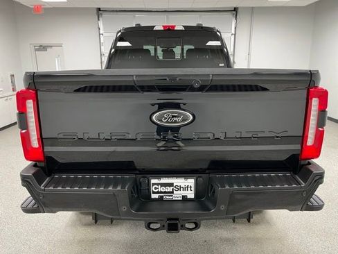 Used 2024 Ford F350 Lariat w/ Tremor Off-Road Package AWD/4WD image 7