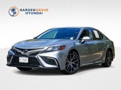 Used 2024 Toyota Camry SE w/ Convenience Package