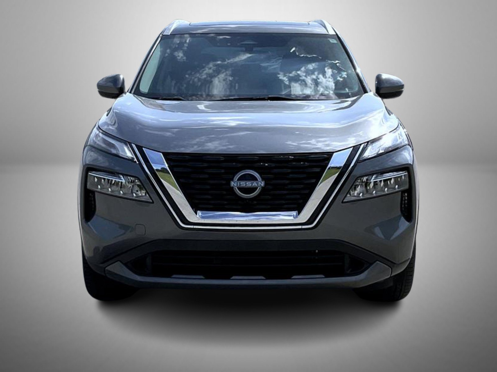 Used 2023 Nissan Rogue SL AWD/4WD image 2