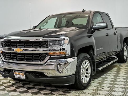 Used 2016 Chevrolet Silverado 1500 LT w/ All Star Edition AWD/4WD image 5