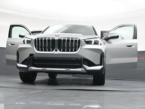 Used 2026 BMW X1 xDrive28i w/ Technology Package AWD/4WD image 44