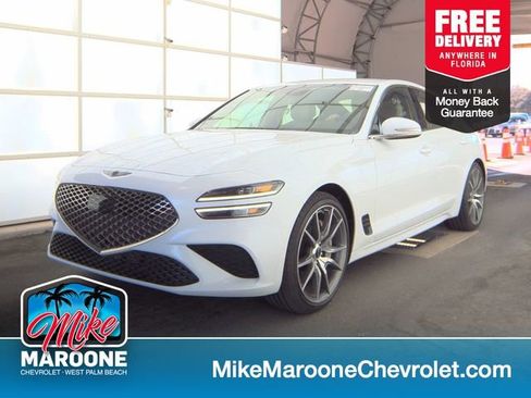 Used 2025 Genesis G70 2.5T image 1