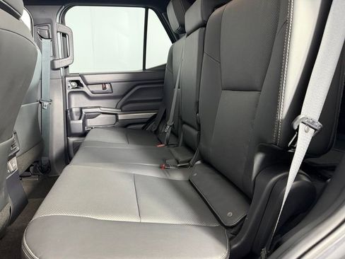 Used 2025 Toyota 4Runner TRD Off-Road Premium w/ Tow Technology Package AWD/4WD image 26