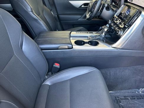 Used 2022 Lexus LX 600 F Sport w/ Accessory Package (Z1) AWD/4WD image 29