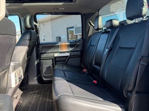 Used 2017 Ford F150 Lariat w/ Equipment Group 502A Luxury image 11