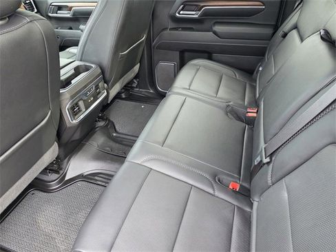 Used 2024 GMC Sierra 2500 Denali w/ Denali Reserve Package image 22
