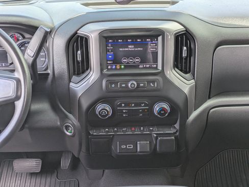 Used 2023 Chevrolet Silverado 1500 Custom RWD image 17