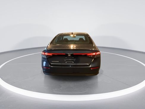 New 2025 Honda Accord SE image 7
