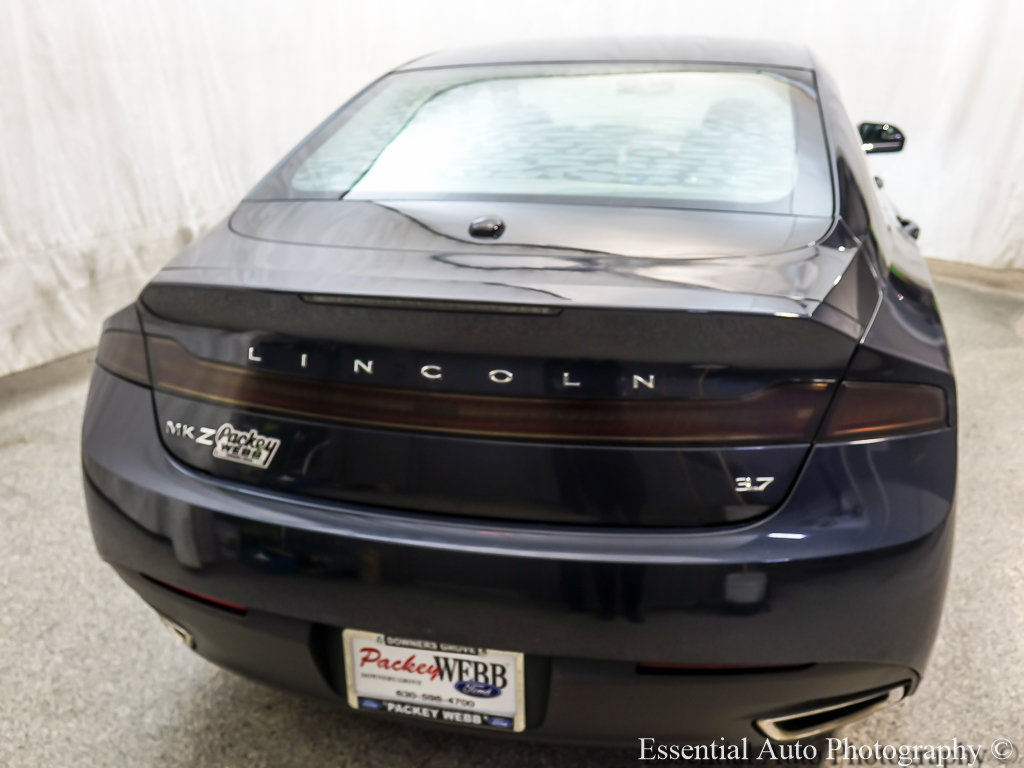 Used 2013 Lincoln MKZ FWD image 6
