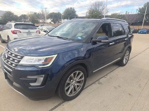 Used 2017 Ford Explorer Limited image 6