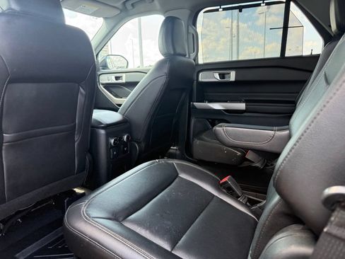Used 2023 Ford Explorer Limited w/ Hybrid Equipment Group 310A AWD/4WD image 20