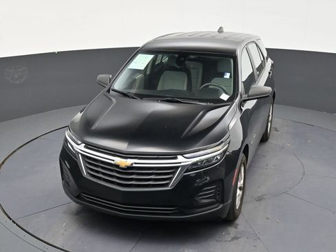 Used 2024 Chevrolet Equinox LS FWD image 19