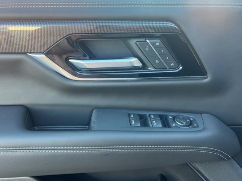 New 2026 GMC Yukon Elevation w/ Elevation Premium Package image 9