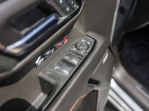 Used 2024 GMC Sierra 1500 AT4 AWD/4WD image 21