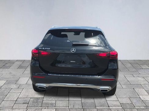 Used 2025 Mercedes-Benz GLA 250 image 6