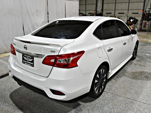 Used 2017 Nissan Sentra SR FWD image 24