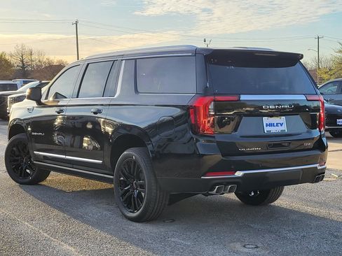 New 2026 GMC Yukon XL Denali w/ Sun & Power Step Package image 3