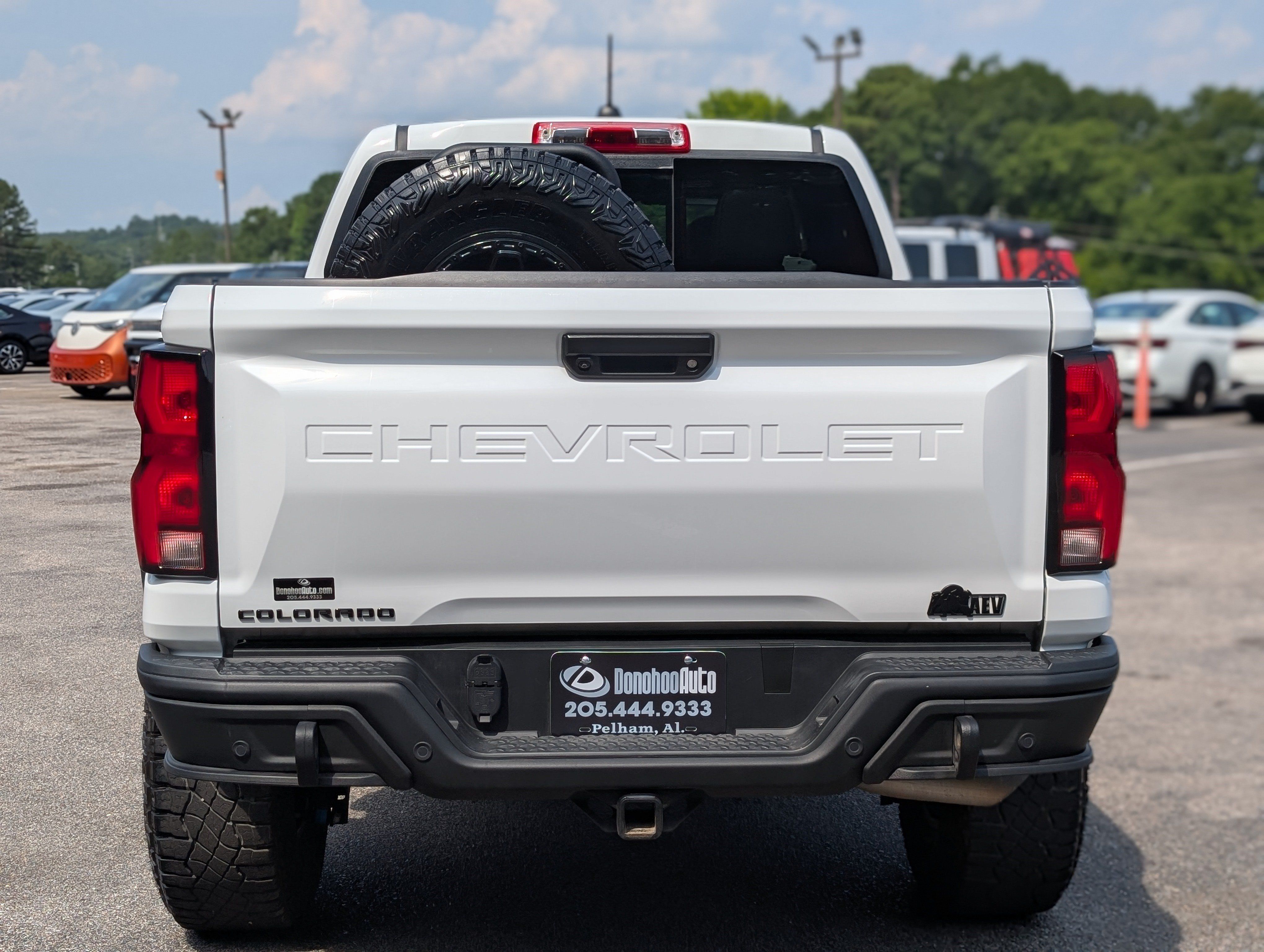 Used 2024 Chevrolet Colorado ZR2 w/ ZR2 Bison Edition AWD/4WD image 8