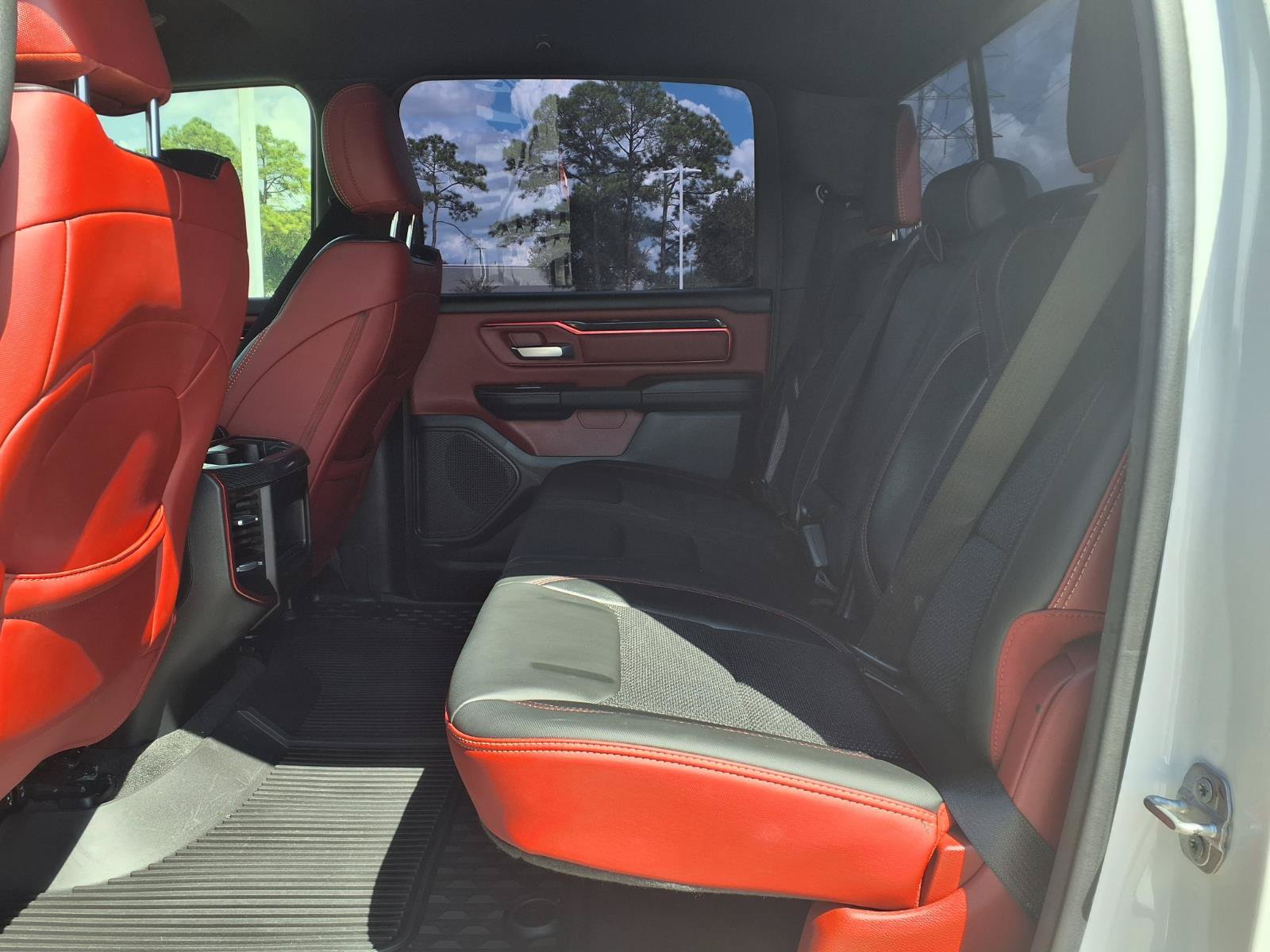 Used 2022 RAM 1500 Rebel AWD/4WD image 22