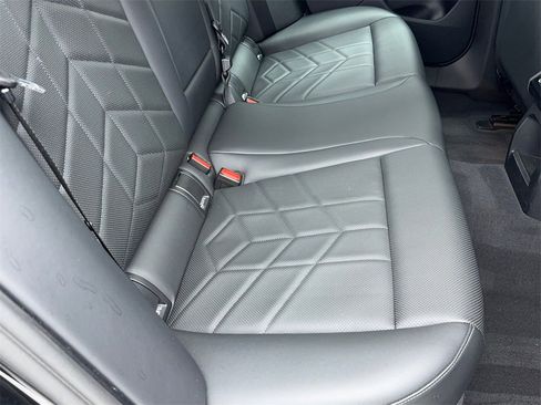 Used 2025 BMW 530i image 50