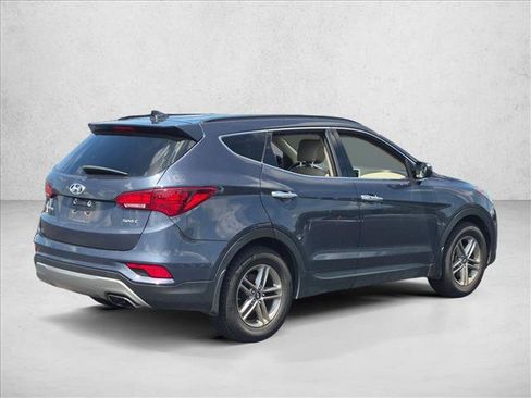 Used 2017 Hyundai Santa Fe Sport FWD image 5