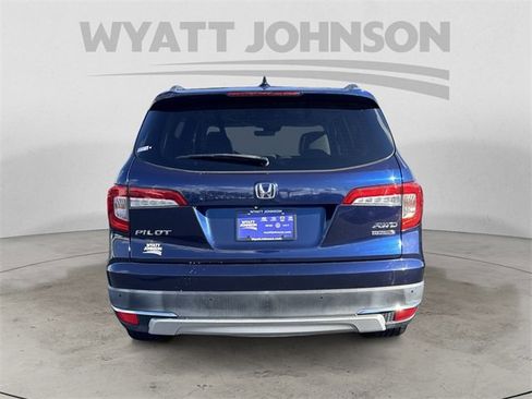 Used 2019 Honda Pilot Touring image 4